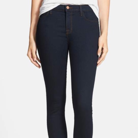 Anthropologie Denim - ❤️SALE❤️NWOT JBrand Skinny Jeans sz29